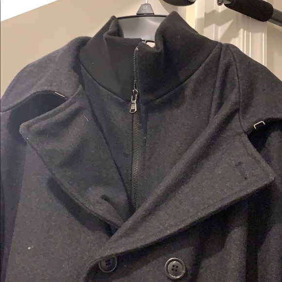 Calvin Klein - Picture 2 of 6